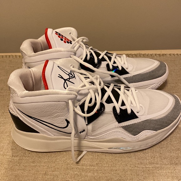 Nike Kyrie Infinity “Man Machine”. DC9134-101 - Picture 2 of 4